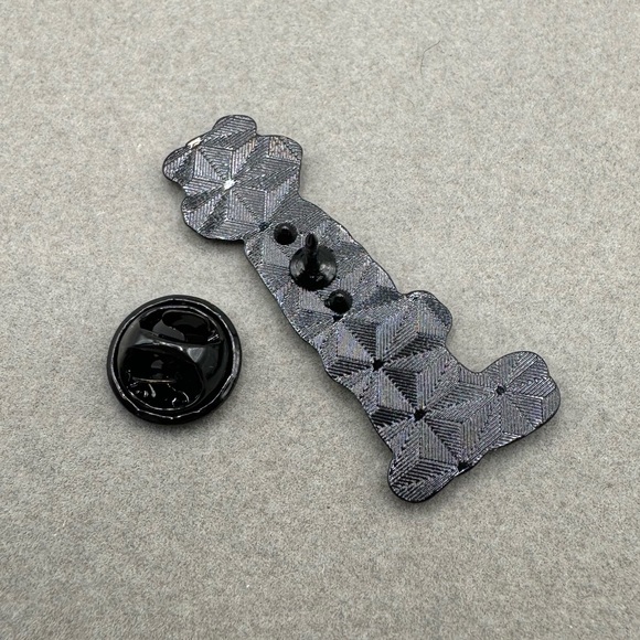 3/$15 Calvin & Hobbes Enamel Pin Brooch - Picture 5 of 6